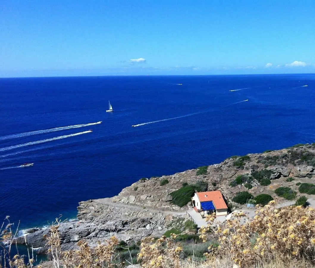 Casa vacanze Isola d'Elba Come in Barca, a un Tuffo dal Mare Capoliveri  Italia