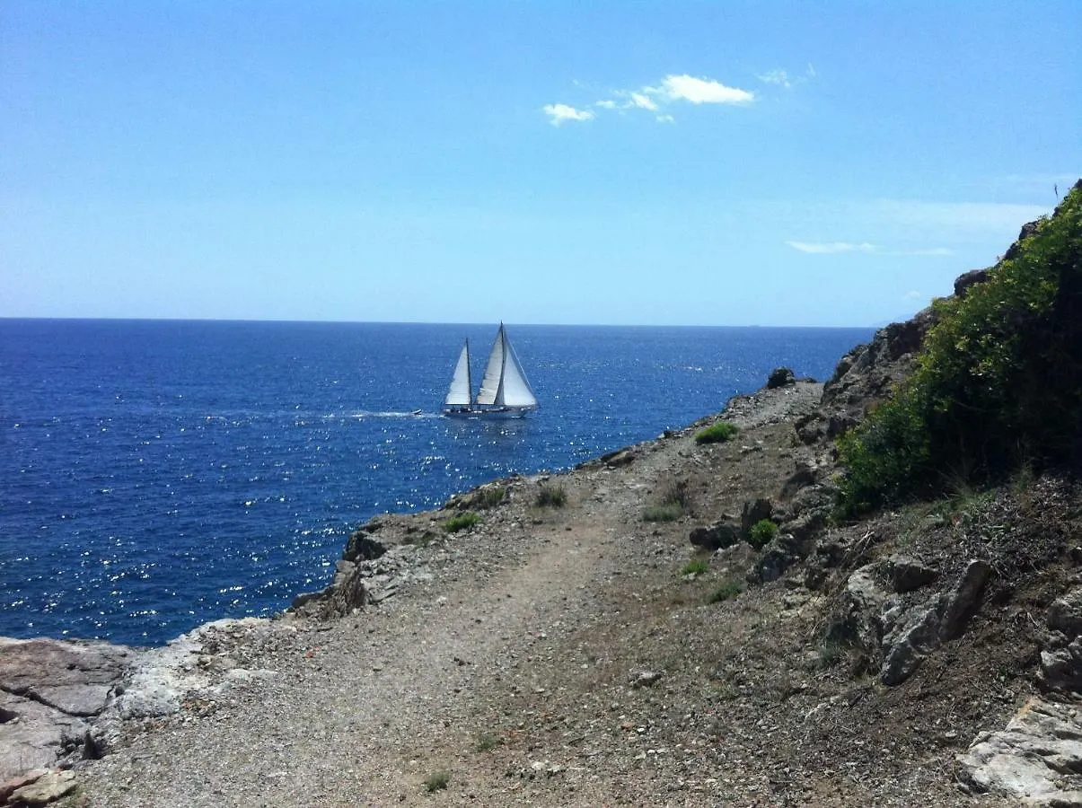 Isola D'Elba Come In Barca, A Un Tuffo Dal Mare Capoliveri  0*, Capoliveri (Isola d'Elba) Italy