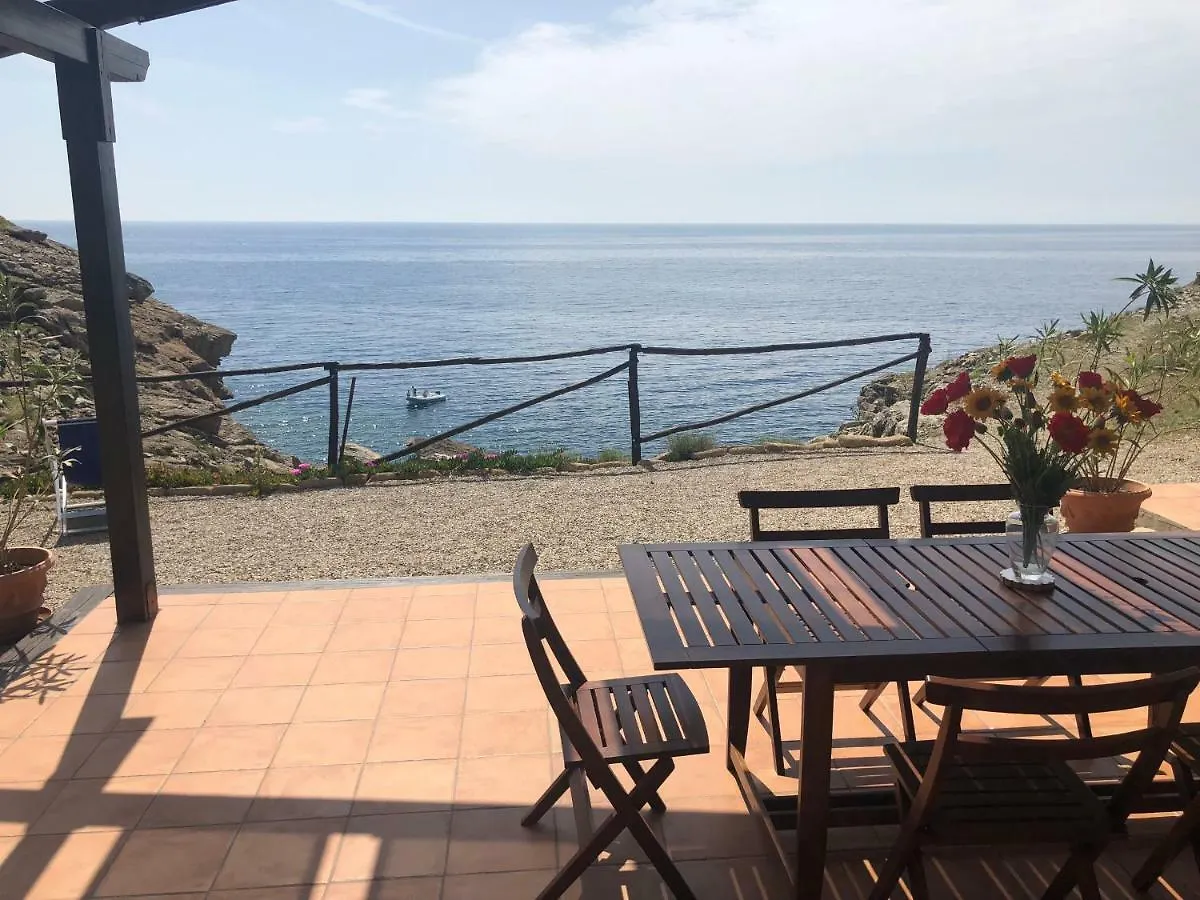 Holiday home Isola D'Elba Come In Barca, A Un Tuffo Dal Mare Capoliveri