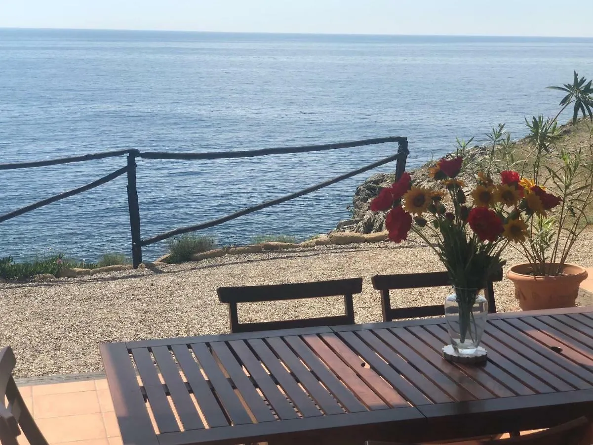 Holiday home Isola D'Elba Come In Barca, A Un Tuffo Dal Mare Capoliveri